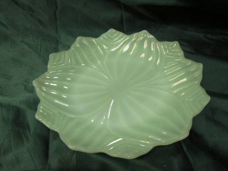 Green Glass Leaf Plate...