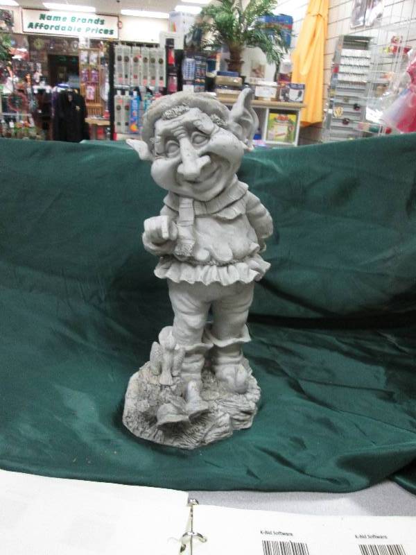 Home Dcor, Garden Gnome ...