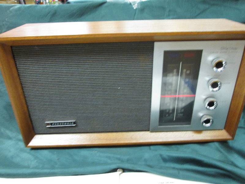 Panasonic Solid State AMFM Radio  ...