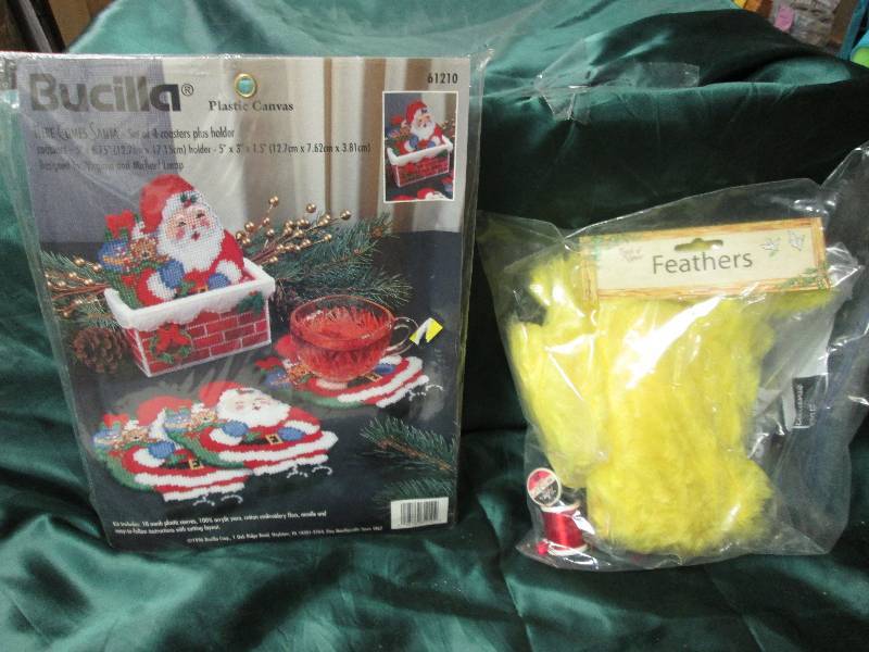 Holiday and feather dcor...