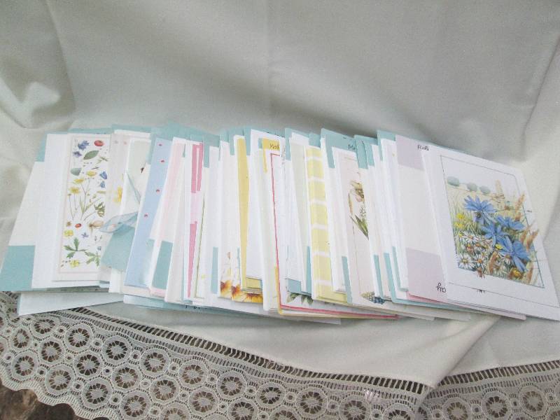 Assortment of birthday cards...