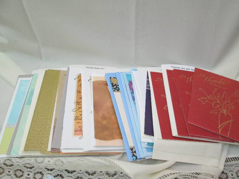 Assortment of Graduation cards...
