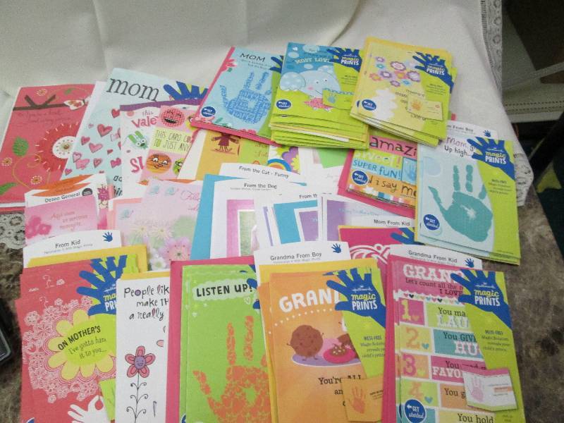 Assortment of mother days cards...