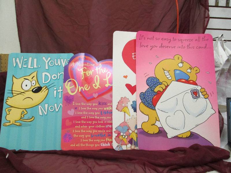 Qty 4 big greeting cards...