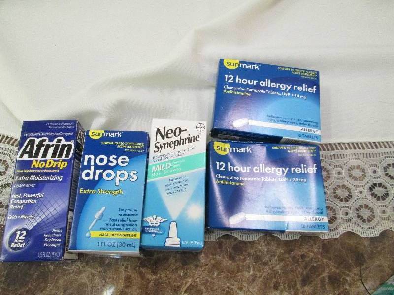 Afrin no drip   and 12 hour allergy...