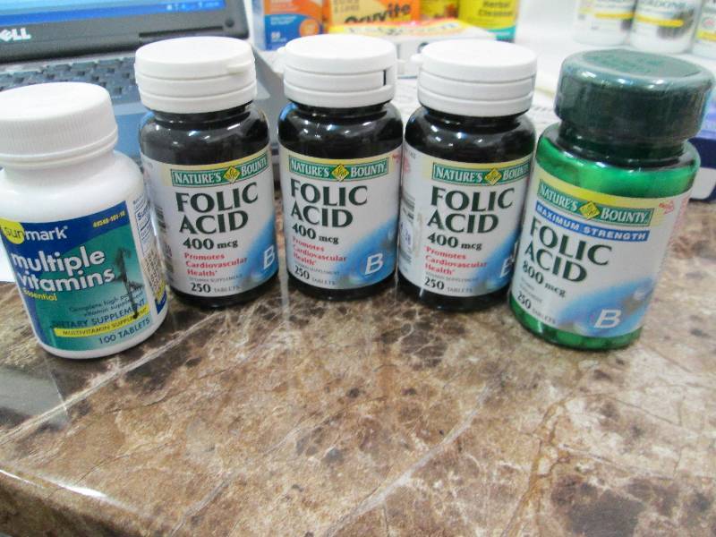Sun mark multiple vitamins and foli...