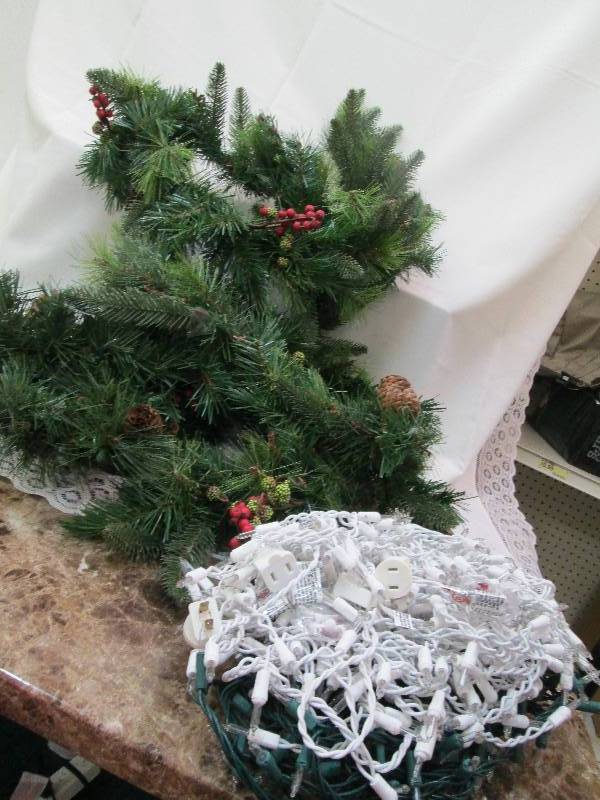 Christmas Pine Garland with chorist...