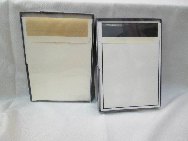 Qty 2 boxes of stationery with 20 i...
