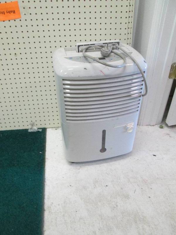 GE humidifier -used...
