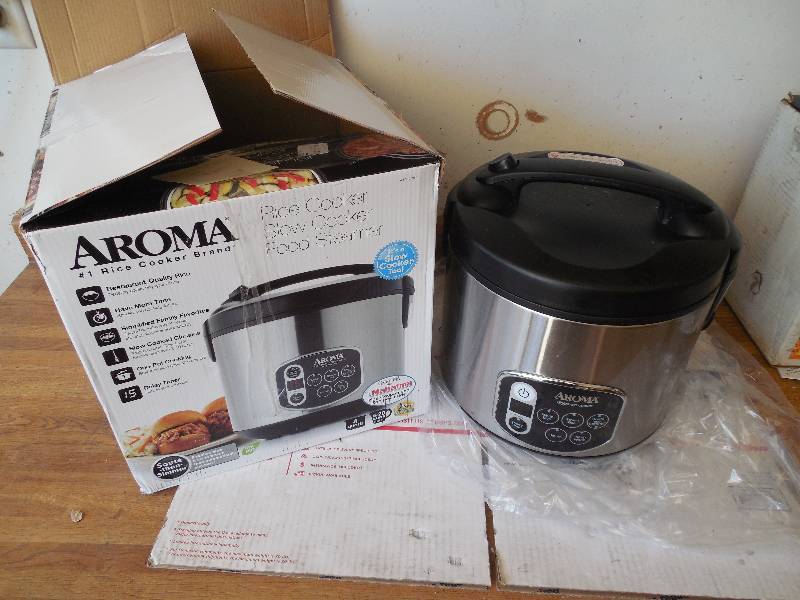 lot 25 image: Aroma 20-Cup Fuzzy Logic Programmable Rice Cooker and Steamer, Stainless Steel