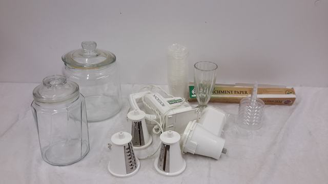 kitchenware