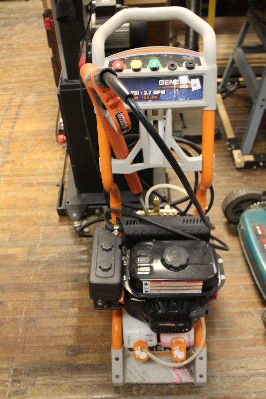 lot 12 image: Generac 3000 PSI Power Washer