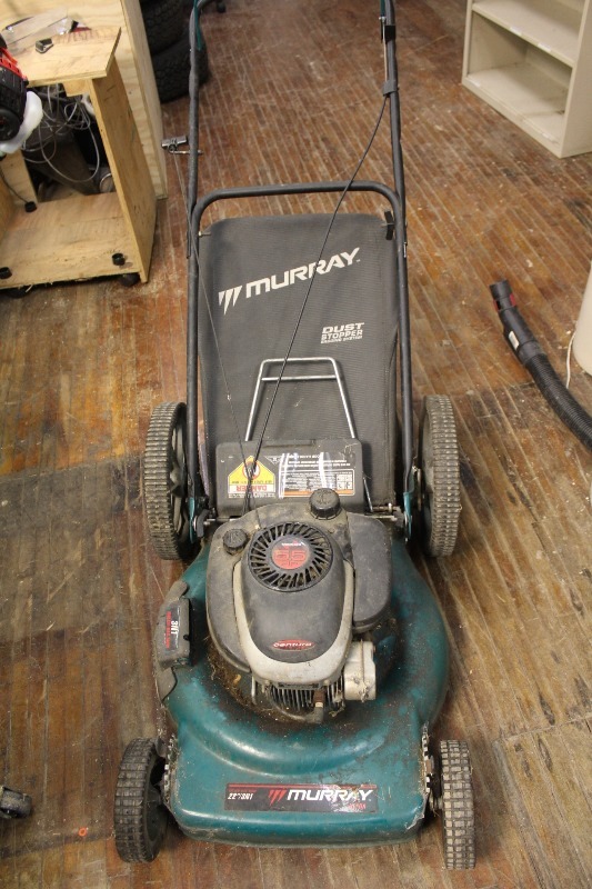 lot 13 image: Murray 3N1 Push Lawn Mower