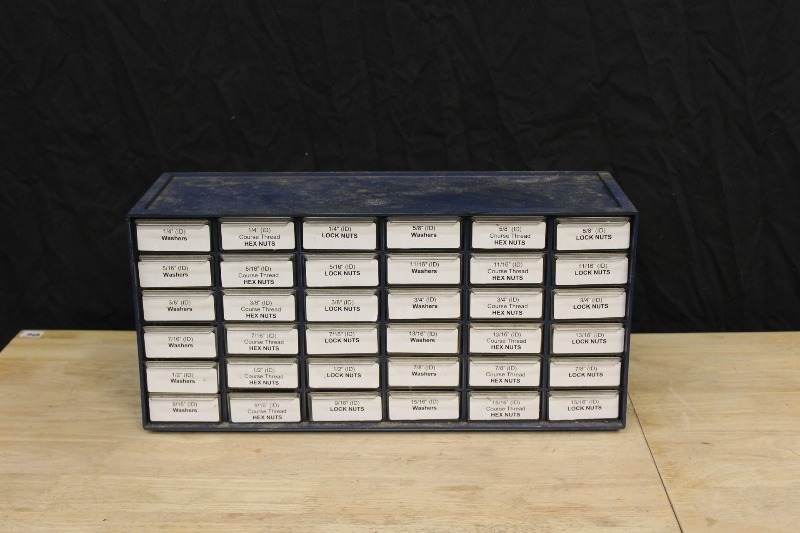 lot 118 image: Parts Bin