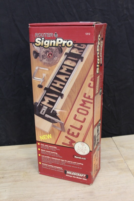 lot 144 image: Sign Pro Kit