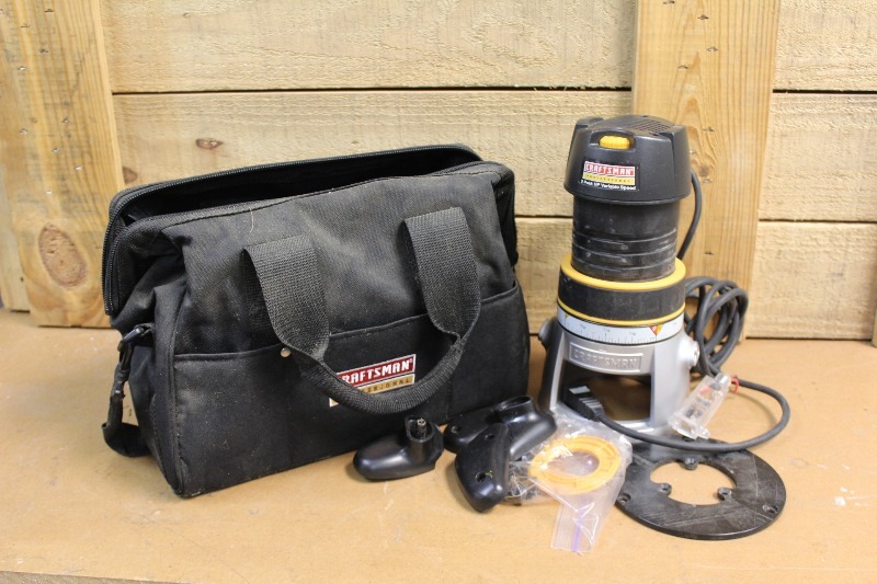 lot 29 image: Craftsman Professional 2hp Router