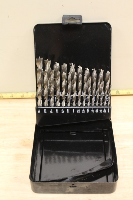 lot 191 image: Drill Bit Set