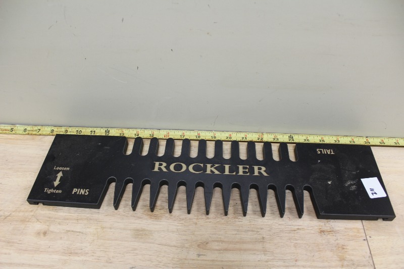 lot 211 image: Rockler Dovetail Jig