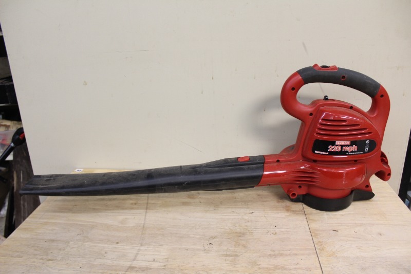 lot 287 image: Craftsman Leaf Blower