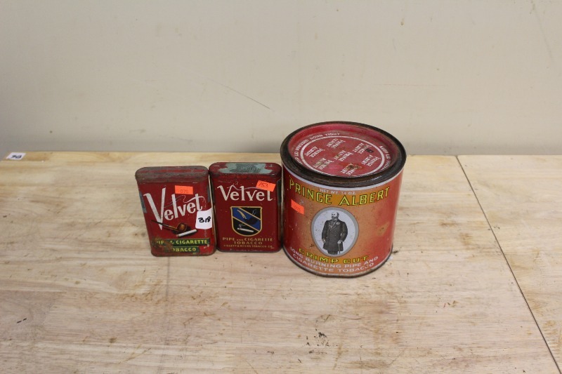 lot 318 image: Vintage Tobacco Cans