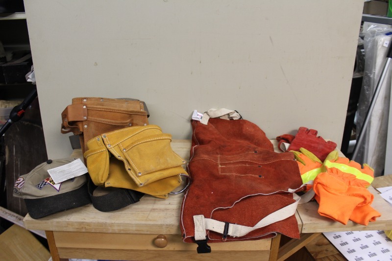 lot 328 image: Tool Belts, Gloves, Hats