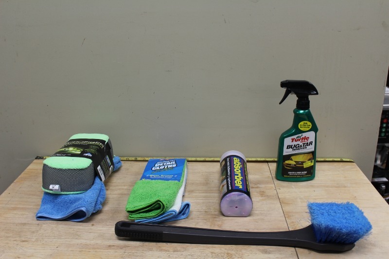lot 255 image: Automotive Detailing Supplies