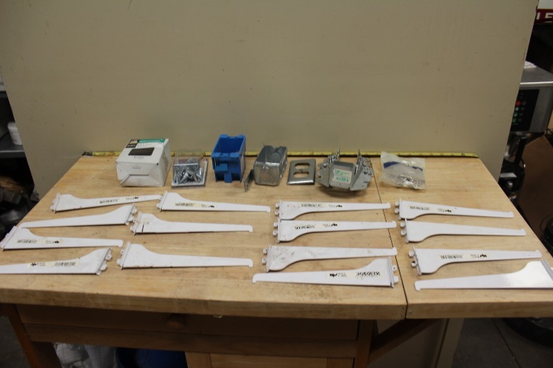 lot 264 image: Large Lot of Hardware