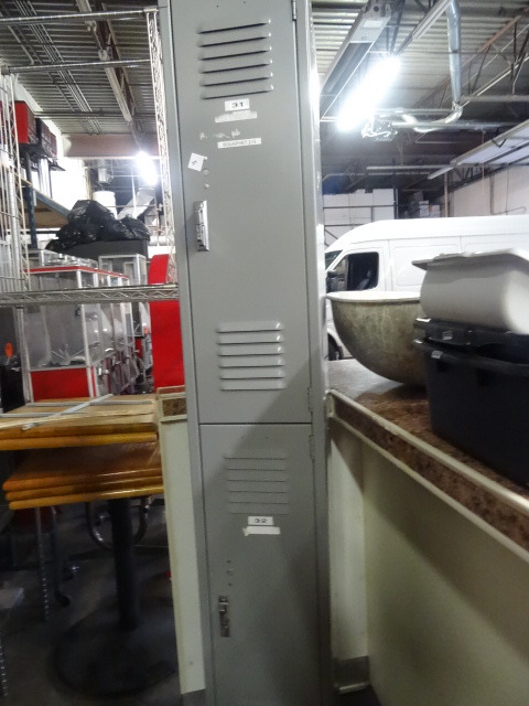 Metal locker