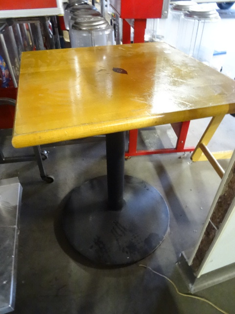24 x 24 table