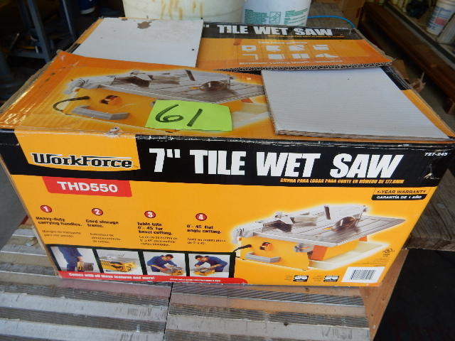 lot 61 image: 7 in Tile Wet saw