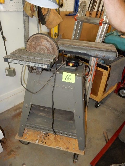 lot 16 image: Craftsman Belt Sander