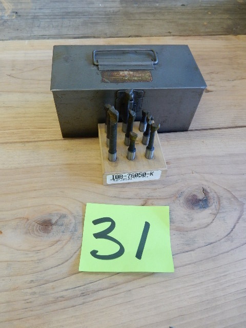 lot 31 image: Bridgeport Bore Bar Set