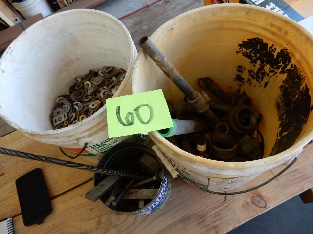 lot 60 image: 12 5 gal bucket of WASHERS.. Other metal as pictured