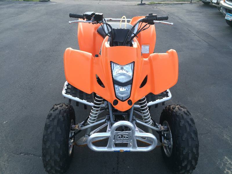 lot 2 image: 2004 Kawasaki KFX 400 ATV