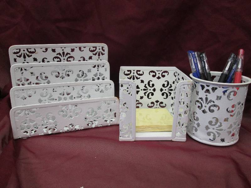 3 piece desk set in white...