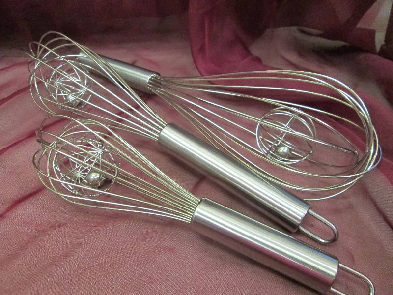 Stainless Steel Whisks with wire ba...