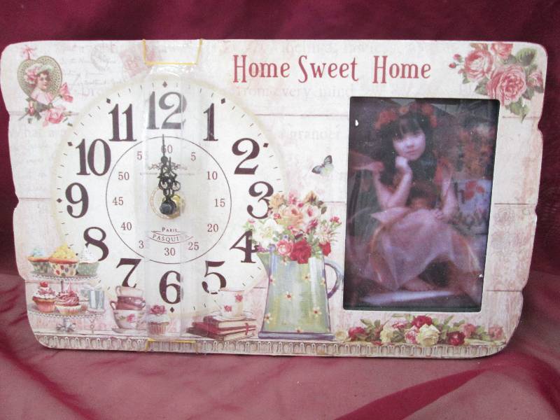 Home Sweet Home Clock with frame...