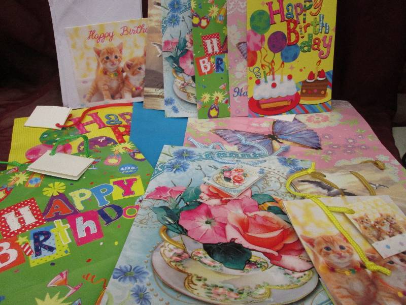 6 Birthday Cards with Matching Gift...