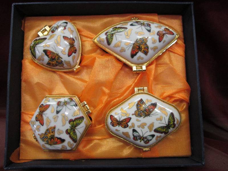 set of 4 trinket keepsake boxes wit...