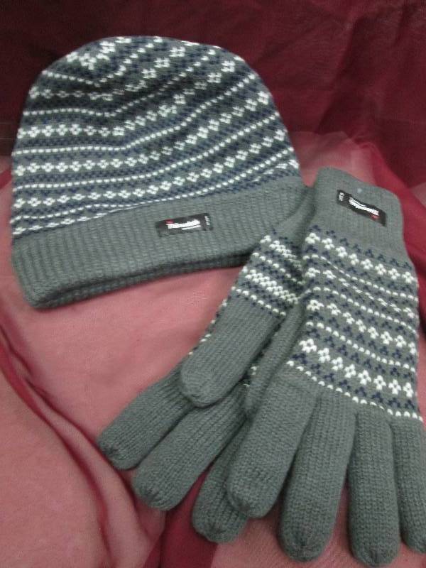 hat and gloves set, Thinsulate stoc...