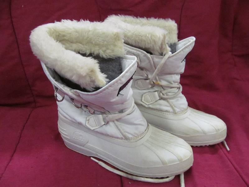 snow boots
