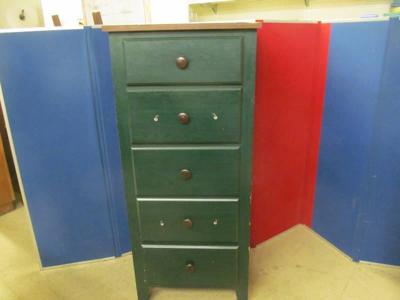 dresser