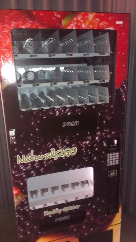 Snack and Drink Vending Machine