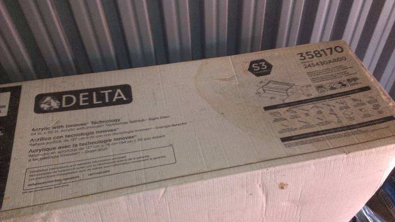Brand New in the Box Bath Tub