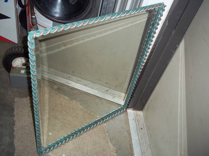 lot 66 image: New Mirror 30 x 25