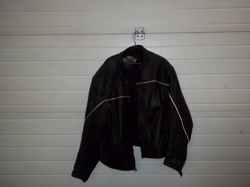 lot 77 image: Perforated Leather Harley-Davidson Jacket size 4XL