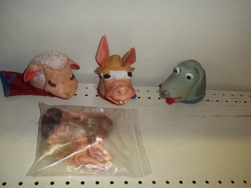 lot 98 image: Lot of 3 puppets, lamb, donkey, and dog along with a bag of small dolls