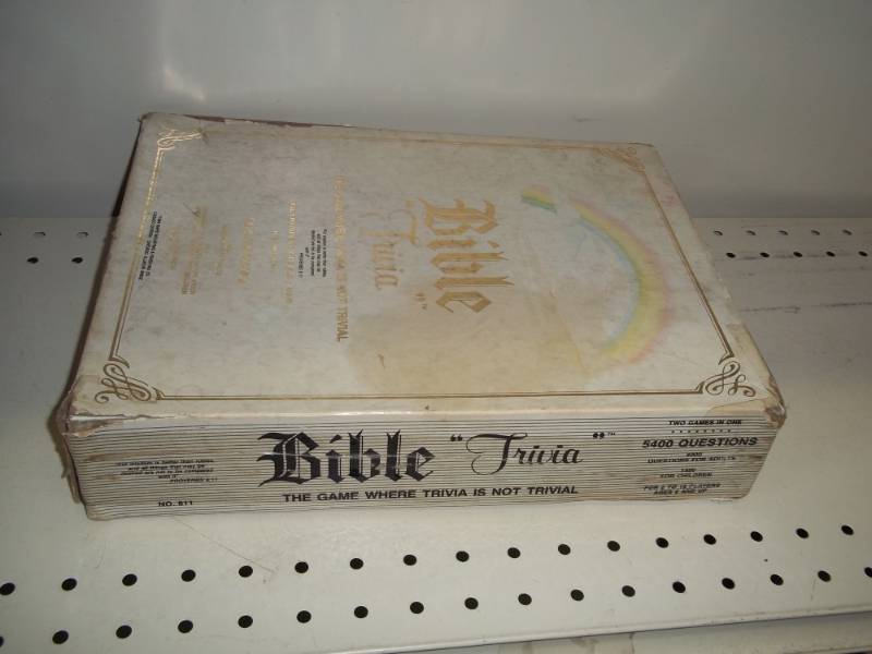 lot 121 image: Bible Trivia game