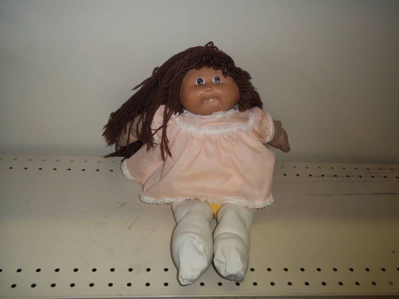 lot 122 image: Cabbage patch doll