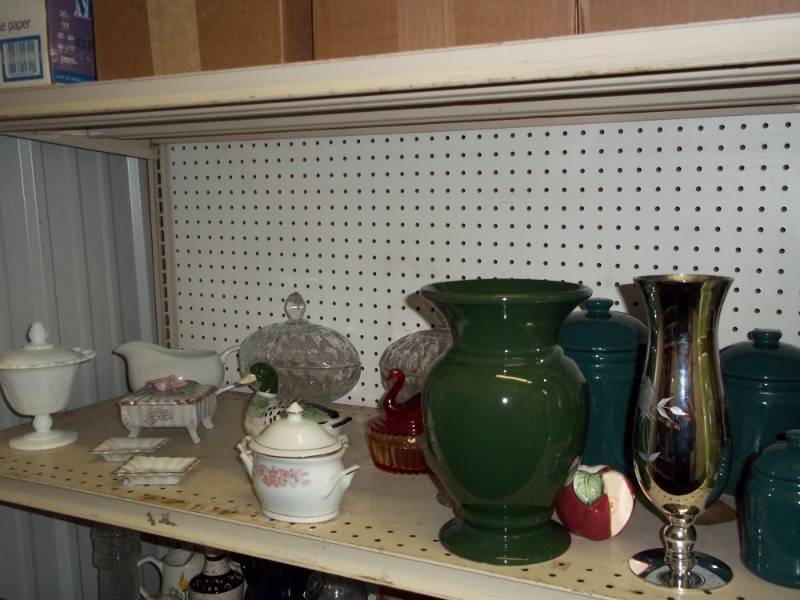 lot 138 image: Dishes with Green Vases